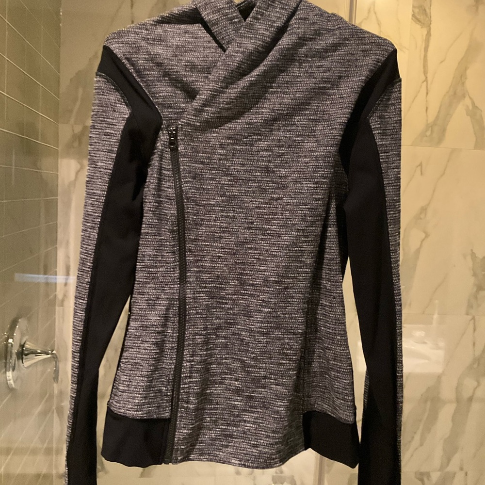 Lululemon athletica Women's Gray and Black double zip jacket top rare